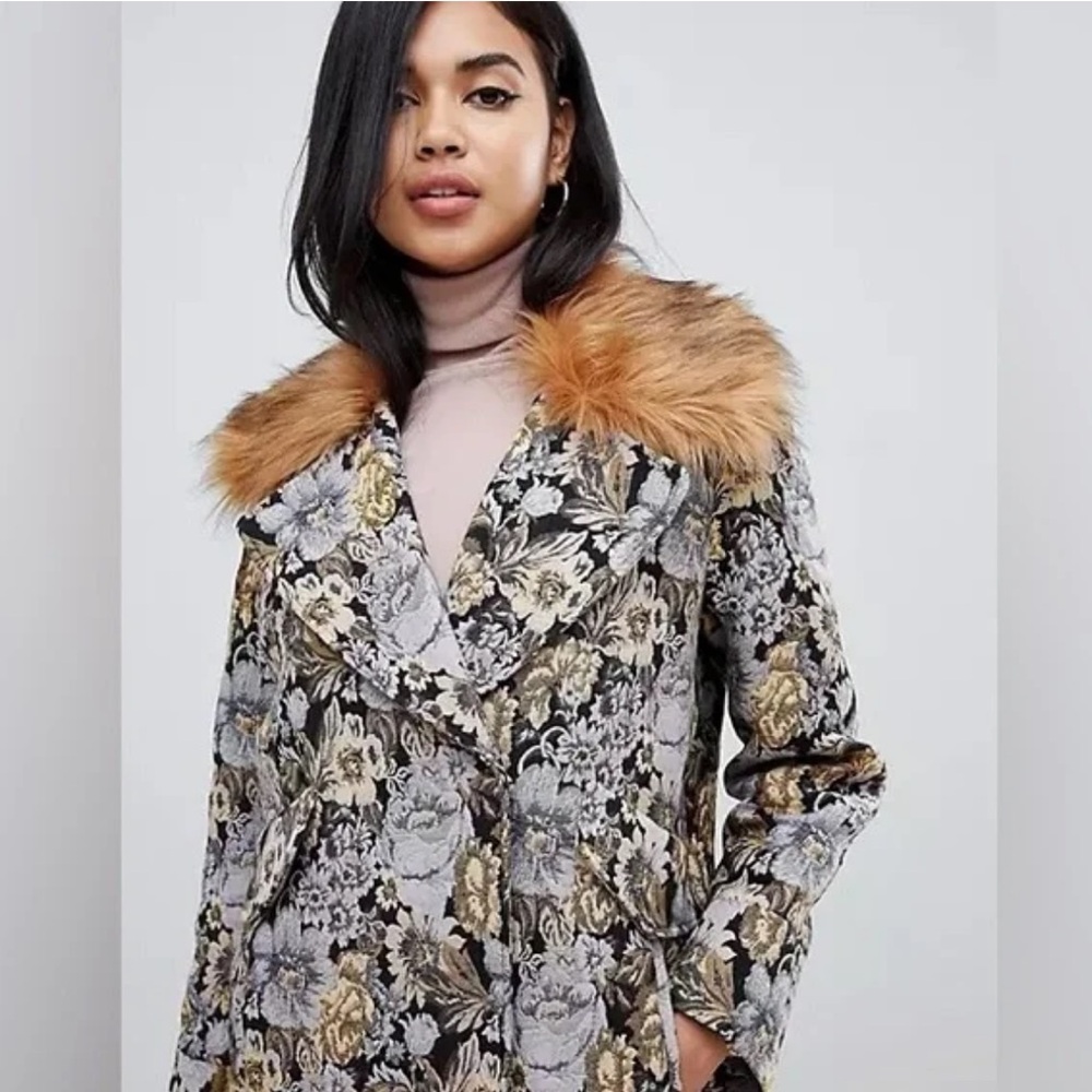 NWOT ASOS Tapestry Brocade coat with faux fur collar